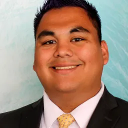 Phoenix Headshot.JPG